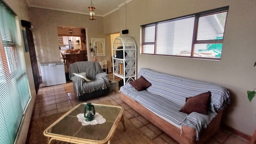 4 Bedroom Property for Sale in Vanes Estate Eastern Cape